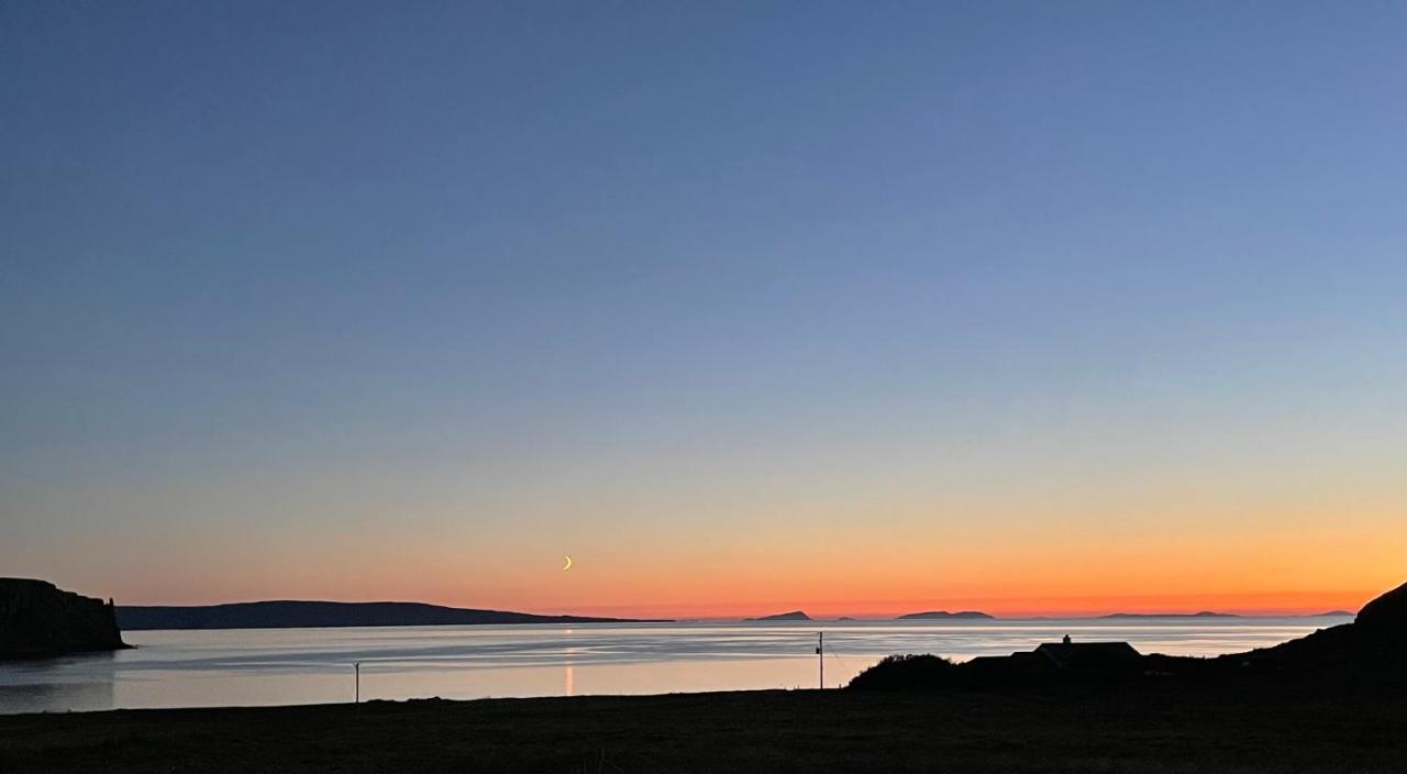 Flora'S Cliff View Villa Kilmuir  Exterior foto